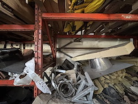 Lot dakpannen+restinhoud+stellng - afbeelding 2 van  17