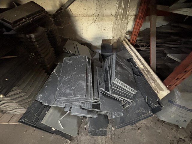 Lot dakpannen+restinhoud+stellng - afbeelding 3 van  17