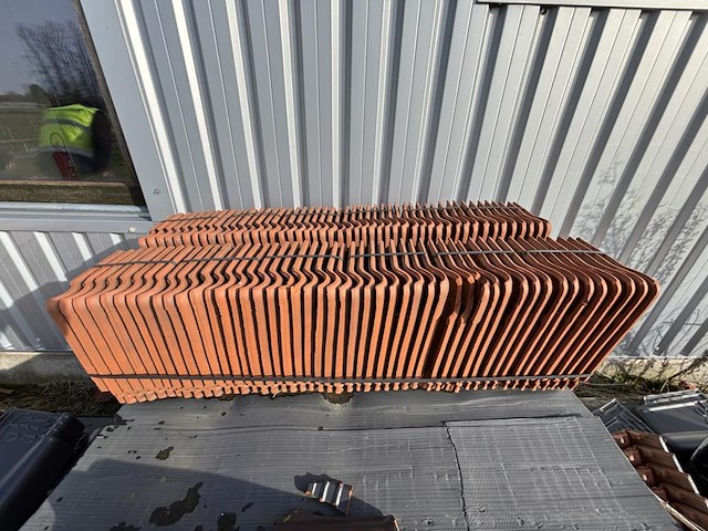 Lot dakpannen+restinhoud+stellng - afbeelding 6 van  17