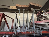 Lot dakpannen+restinhoud+stellng - afbeelding 15 van  17