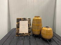 Lot decoratie - geelbruin - afbeelding 1 van  2