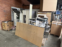 Lot demo materiaal - afbeelding 2 van  9