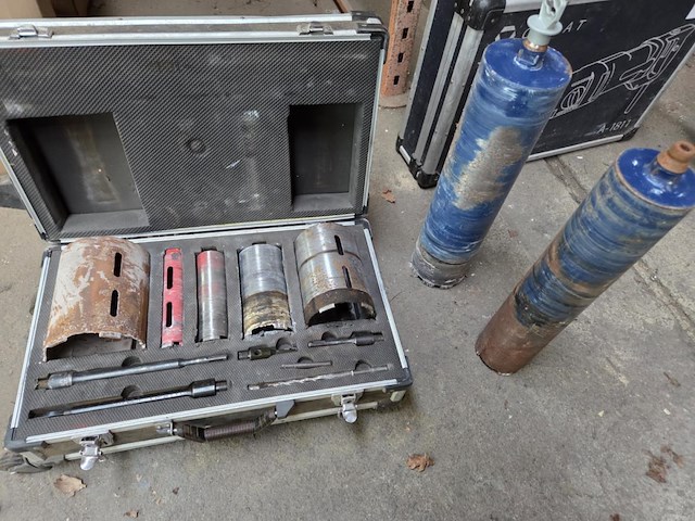 Lot diamantboren carat - afbeelding 1 van  4