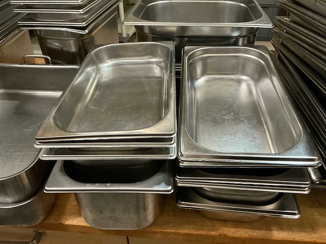 Lot diepe gastronormbakken - afbeelding 2 van  8