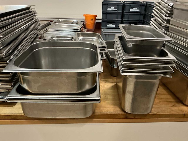 Lot diepe gastronormbakken - afbeelding 8 van  8