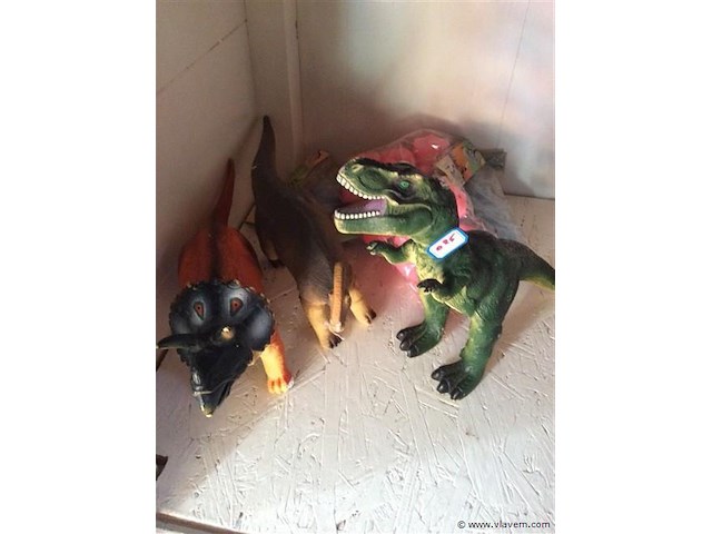 Lot dino's - afbeelding 1 van  2
