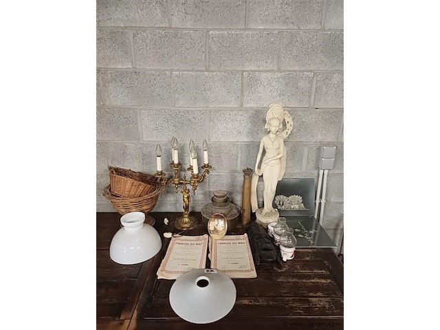 Lot div. antiek - afbeelding 1 van  1