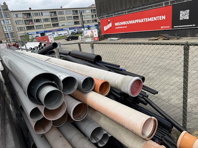 Lot div buizen - afbeelding 5 van  5