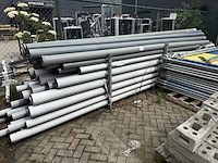 Lot div buizen - afbeelding 1 van  7