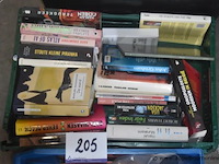 Lot div leesboeken, zonder de pvc bakken - afbeelding 2 van  3