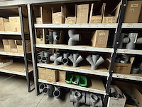Lot div pvc koppelstukken & bochten - afbeelding 17 van  34