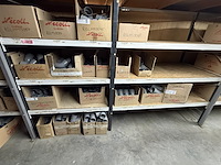 Lot div pvc koppelstukken & bochten - afbeelding 22 van  34