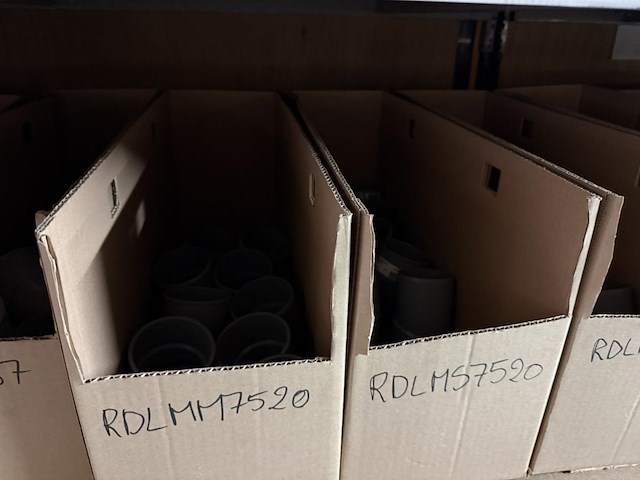 Lot div pvc koppelstukken & bochten - afbeelding 29 van  34
