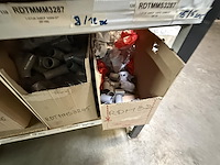 Lot div pvc koppelstukken & bochten - afbeelding 4 van  34
