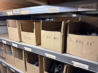 Lot div pvc koppelstukken & bochten - afbeelding 9 van  14
