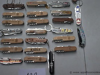 Lot div souvenierzakmessen - afbeelding 4 van  4