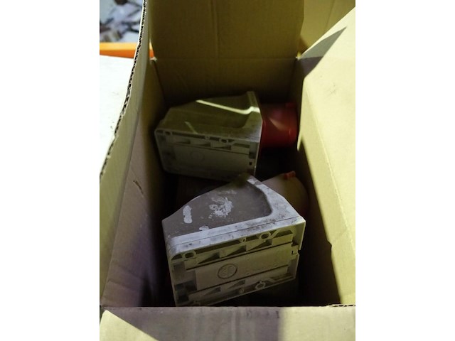 Lot divere stekkers - afbeelding 5 van  9