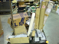 Lot diveren - afbeelding 1 van  9