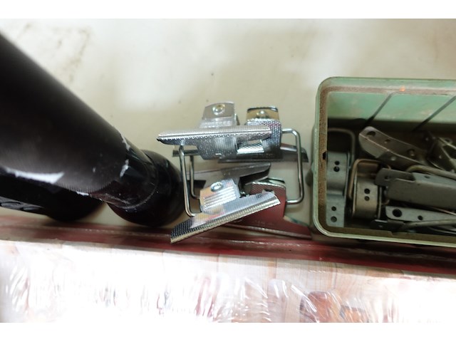 Lot diveren - afbeelding 4 van  5