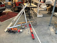 Lot divers cement/meet goederen - afbeelding 1 van  7