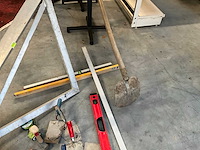 Lot divers cement/meet goederen - afbeelding 6 van  7