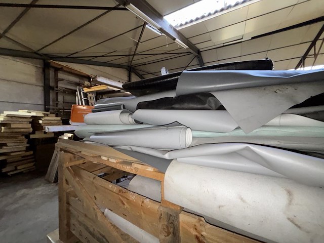 Lot divers dakbedekkinsmateriaal - afbeelding 5 van  6