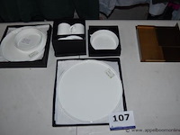 Lot divers design servies - afbeelding 1 van  4