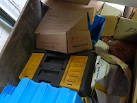 Lot divers elektriciteitsmateriaal - afbeelding 8 van  12