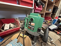 Lot divers gereedschap en bevestigingsmaterialen - afbeelding 15 van  35