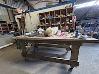 Lot divers gereedschap en bevestigingsmaterialen - afbeelding 12 van  35