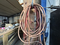 Lot divers gereedschap en bevestigingsmaterialen - afbeelding 29 van  35