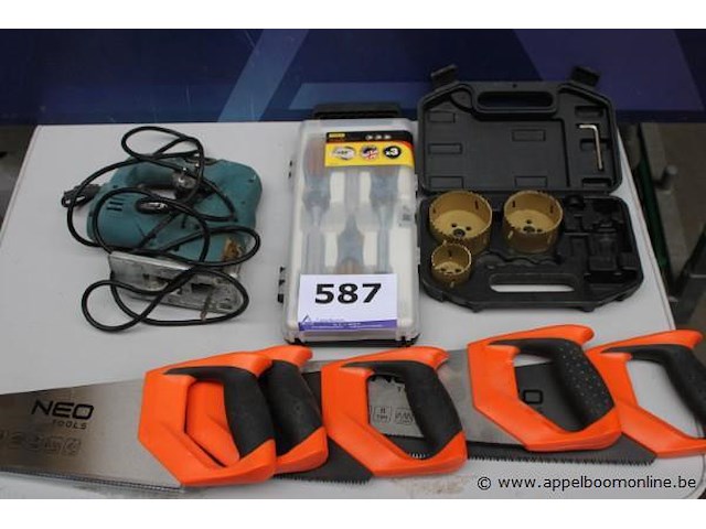 Lot divers gereedschap wo handzagen - afbeelding 1 van  4