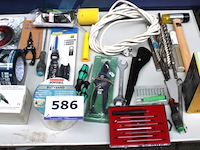 Lot divers gereedschap - afbeelding 1 van  4