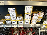 Lot divers o.a. borstels / tapes / clips / emmers / liduides - afbeelding 4 van  13