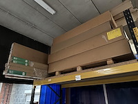 Lot divers o.a. velux & fakro - afbeelding 1 van  2