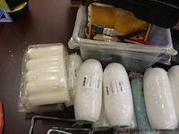 Lot divers schildermateriaal - afbeelding 2 van  4