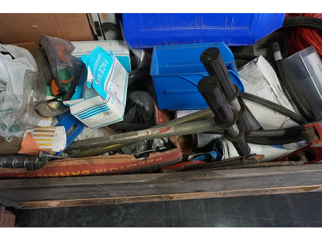 Lot divers werkmateriaal - afbeelding 6 van  8