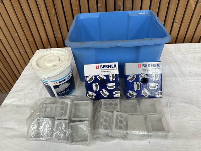 Lot divers - afbeelding 1 van  5