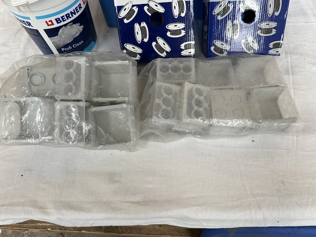 Lot divers - afbeelding 4 van  5