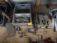 Lot diverse aanhangwagentoebehoren - afbeelding 1 van  8