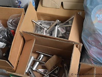 Lot diverse airco onderdelen en materialen, wo. mitsubishi electric, trox technik x-aircontrol cp-2t, werking niet gekend - afbeelding 5 van  5