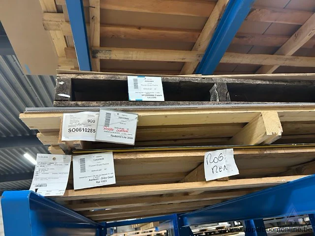 Lot diverse aluminium composiet- en kunststofplaten wo alucoil - afbeelding 3 van  4