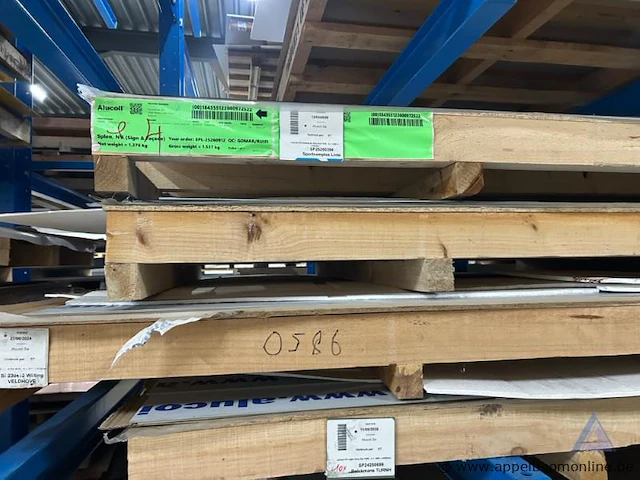 Lot diverse aluminium composiet- en kunststofplaten wo alucoil - afbeelding 3 van  5