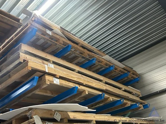 Lot diverse aluminium composiet- en kunststofplaten wo alucoil - afbeelding 5 van  5