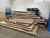 Lot diverse aluminium composiet- en kunststofplaten wo alucoil