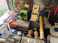 Lot diverse antieken items kast - afbeelding 16 van  26