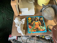 Lot diverse antieken items kast - afbeelding 17 van  26