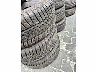 Lot diverse autobanden sets met velg - afbeelding 6 van  33