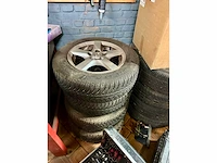 Lot diverse autobanden sets met velg - afbeelding 8 van  33