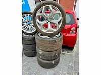 Lot diverse autobanden sets met velg - afbeelding 29 van  33